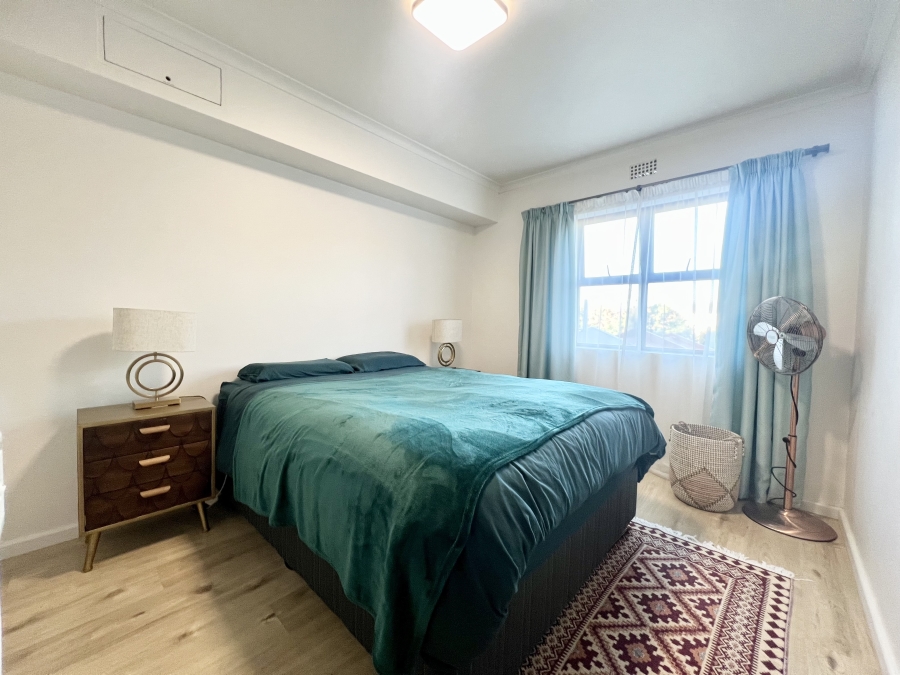 1 Bedroom Property for Sale in Table View Western Cape